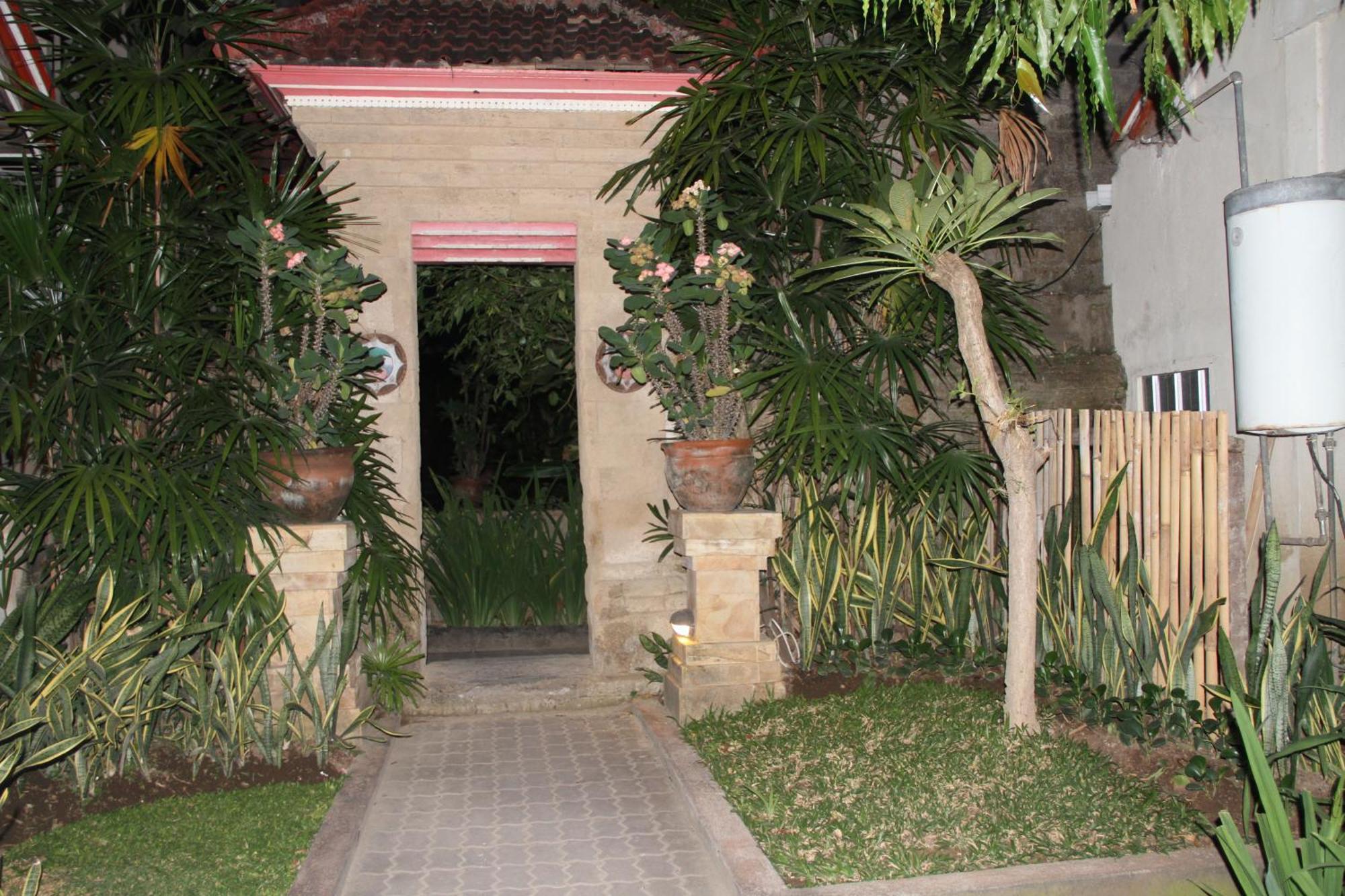 Seminyak Paradiso Hotel Exteriör bild